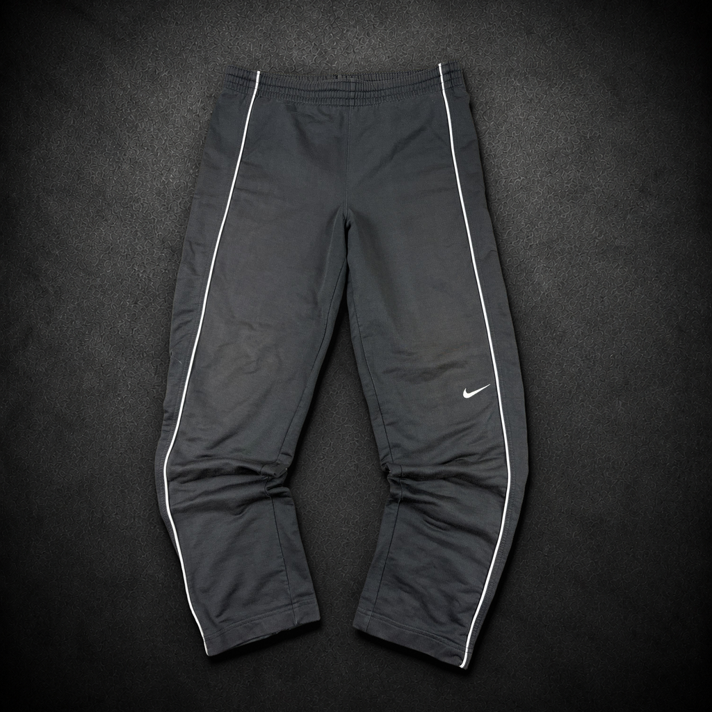 Nike Tracksuit (XL)