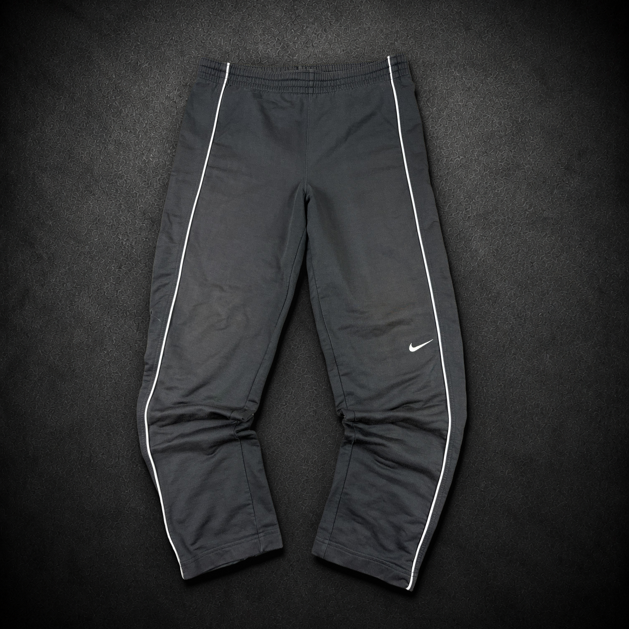 Nike Tracksuit (XL)