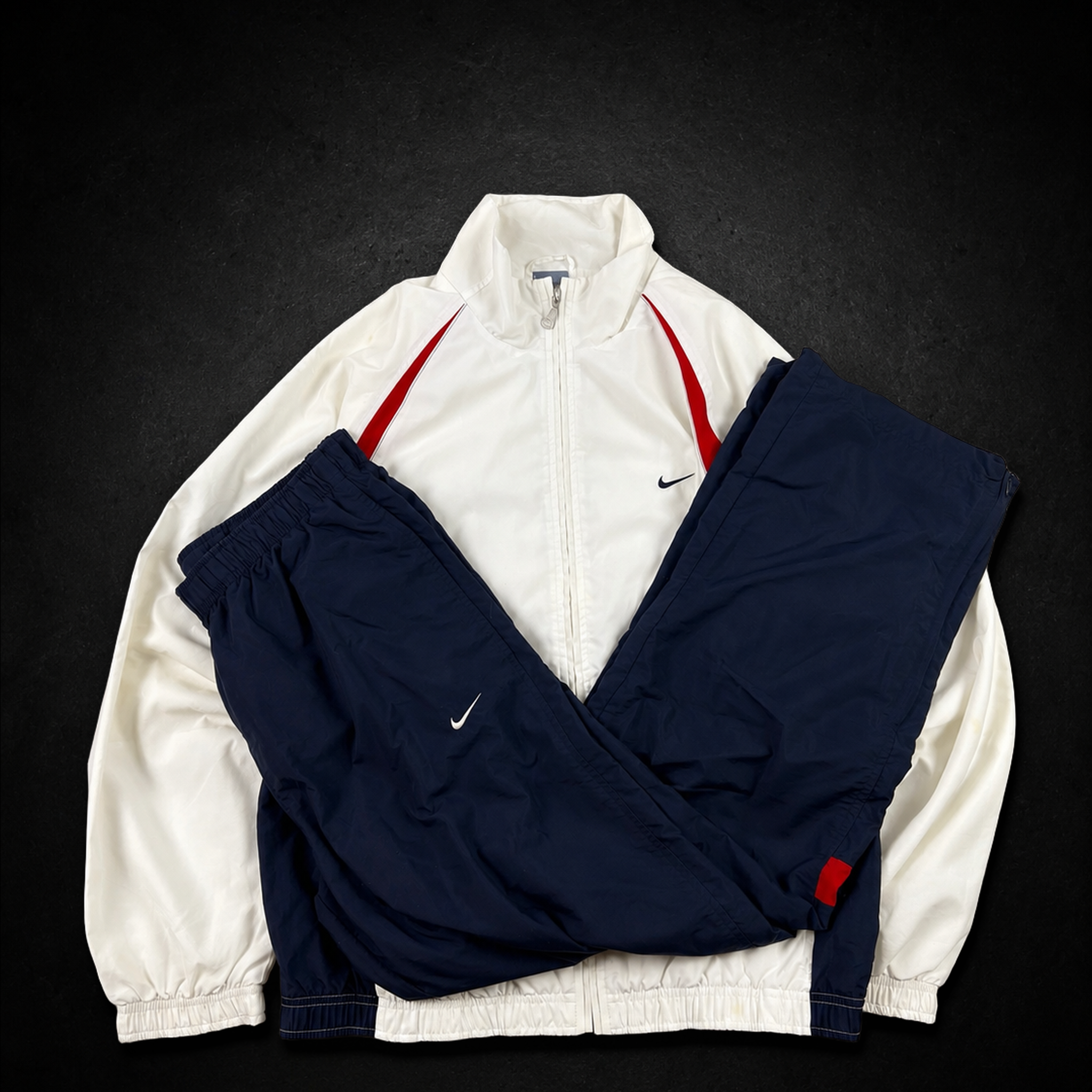 Nike Tracksuit (M)