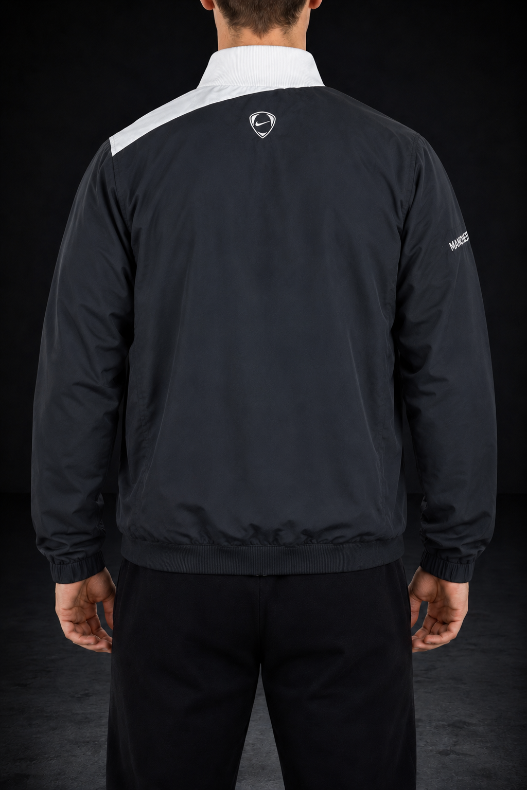 Manchester United Trackjacket (M)