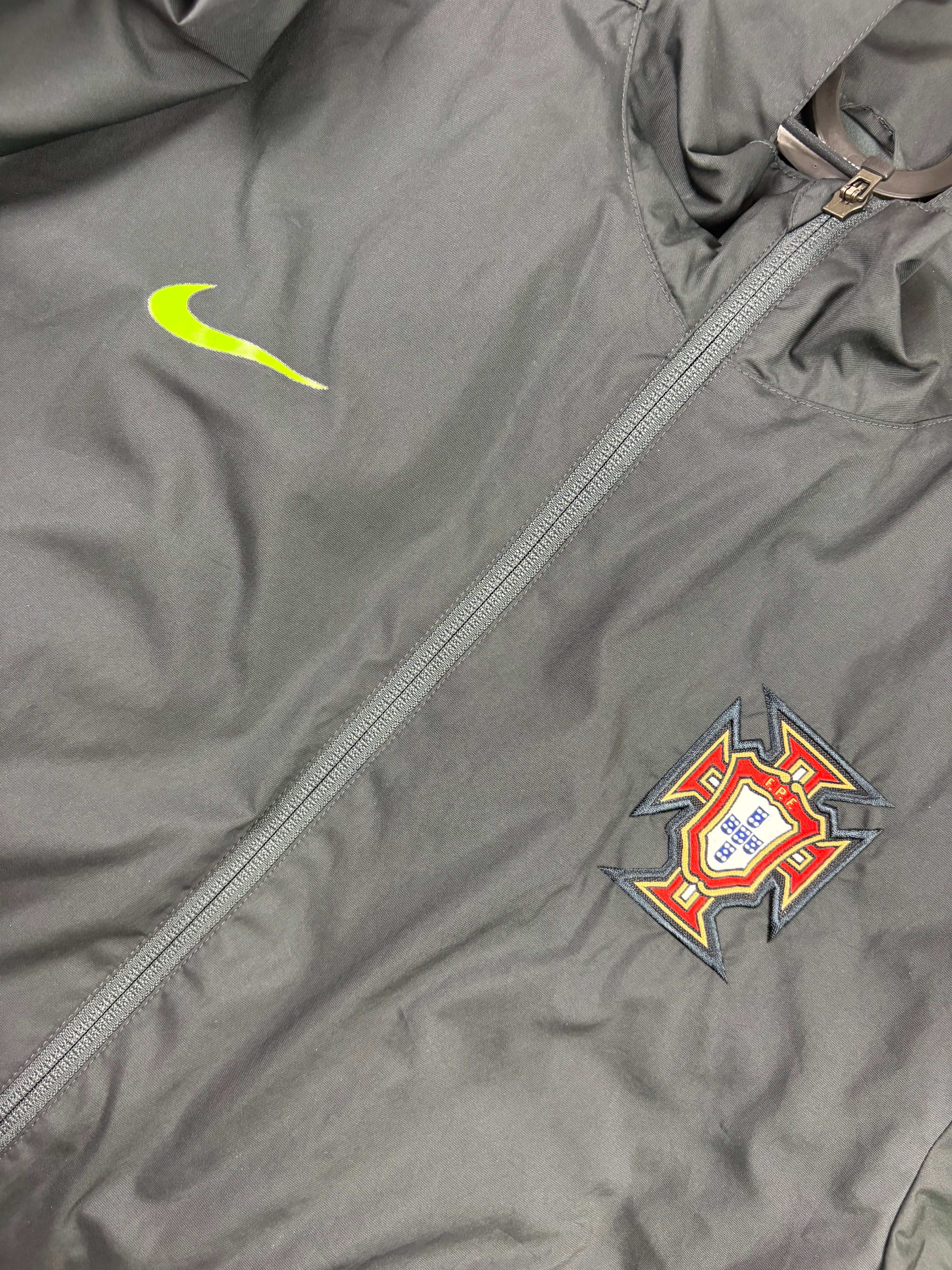 Nike Portugal Tracksuit (L)