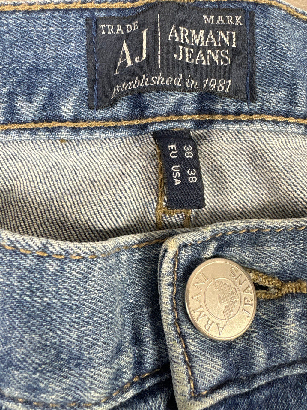 Armani Jeans (XL)