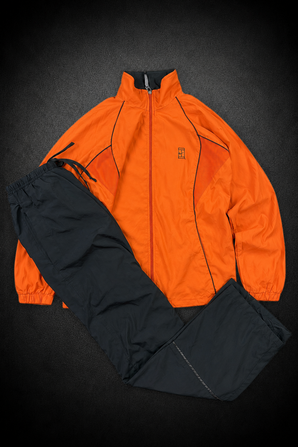 Nike Tracksuit (L)