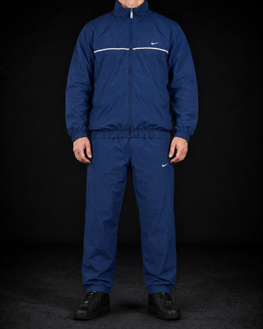 Nike Tracksuit (M)