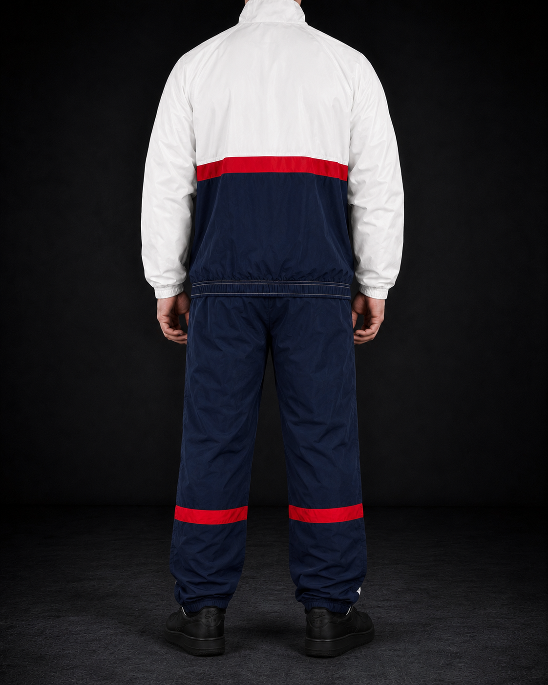 Nike Tracksuit (M)